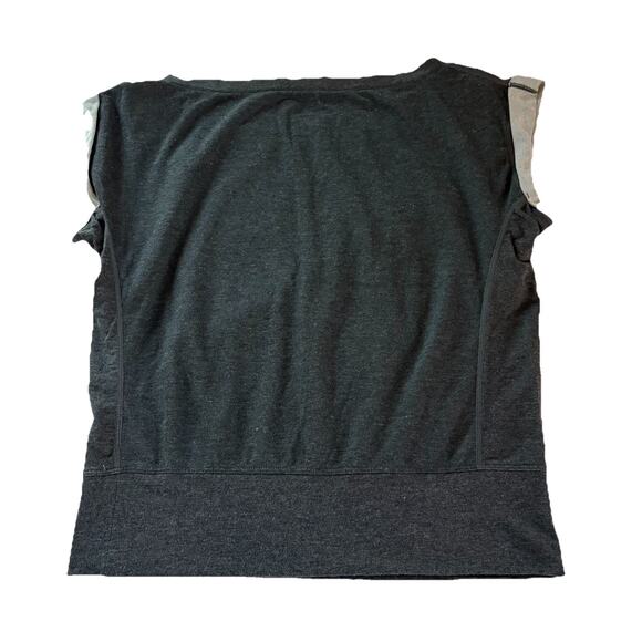 Women's Nike Gray Running Dri-Fit Sleeveless Shirt Size Small - Picture 4 of 13